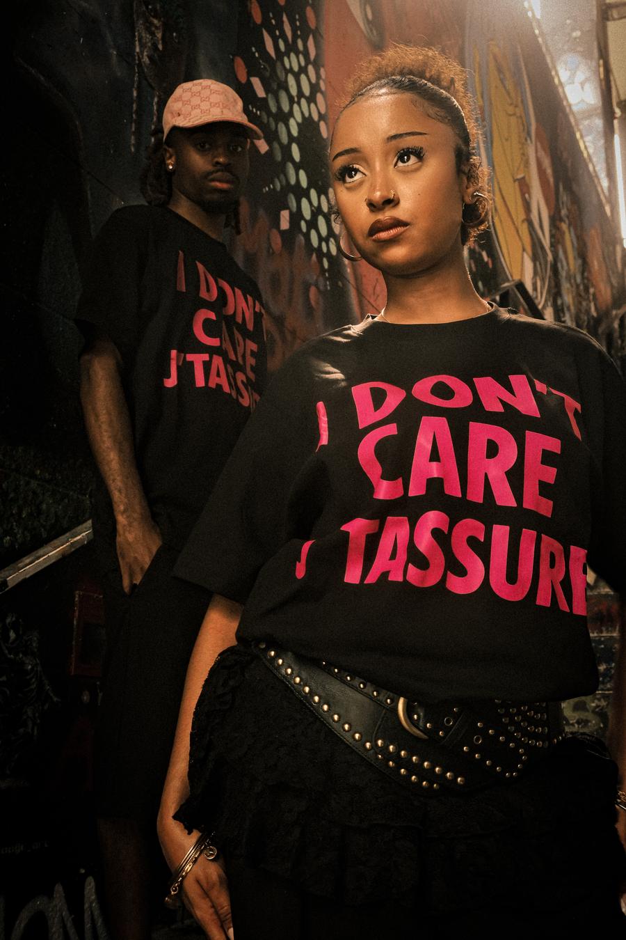Duo dans la ruelle, print rose.